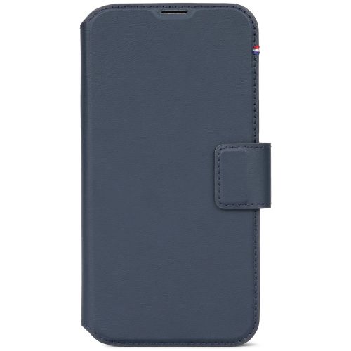 DECODED Leather Detachable Wallet Case w/MagSafe  for iPhone 15 - True Navy