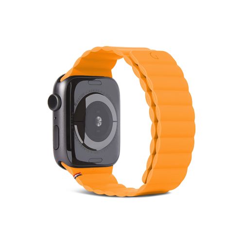 Decoded Silicone Magnetic Traction Strap for Apple Watch 38/40/41 mm - Apricot
